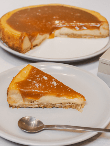 TARTA DE QUESO Y CARAMELO SALADO